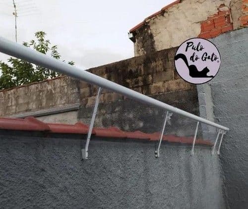 Cerca de proteção para muro